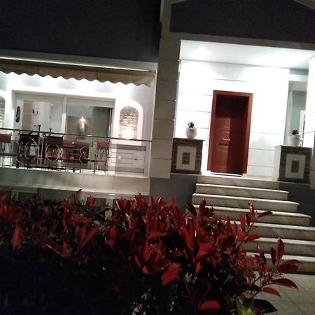 La Maison De Catherine Golos Dış mekan fotoğraf